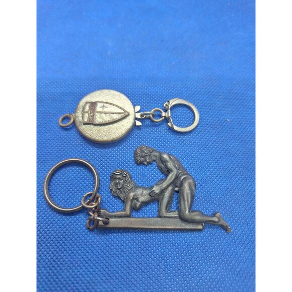 Vintage 1940s-50s Pontiac Key Fob plus XXX Keychain! You Get Both! Estate Find! - Picture 13 of 13